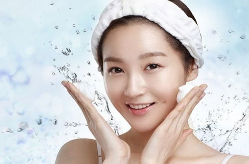 Nước Axit là gì? Lợi ích & tác hại của nước có tính Axit nhẹ 15 Nước Axit hỗ trợ diệt khuẩn trên da
